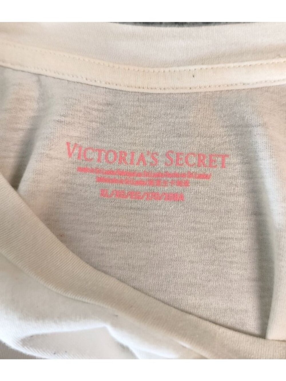 Victorias Secret XL Tee White Blue Glittered Logo Short Sleeve Casual T-Shirt - Picture 5 of 6